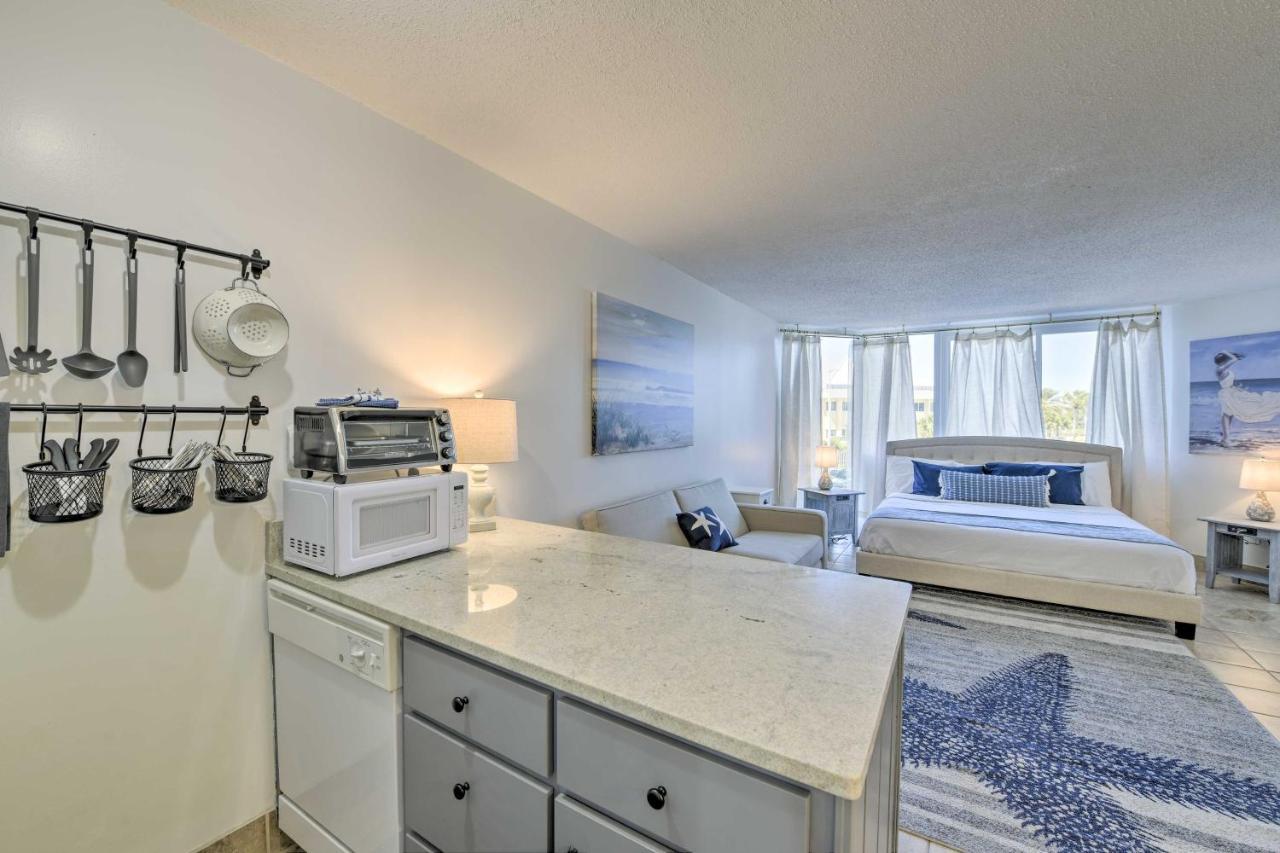 Sandpiper Studio Pcb Retreat With Resort Pool! Panama City Beach Bagian luar foto